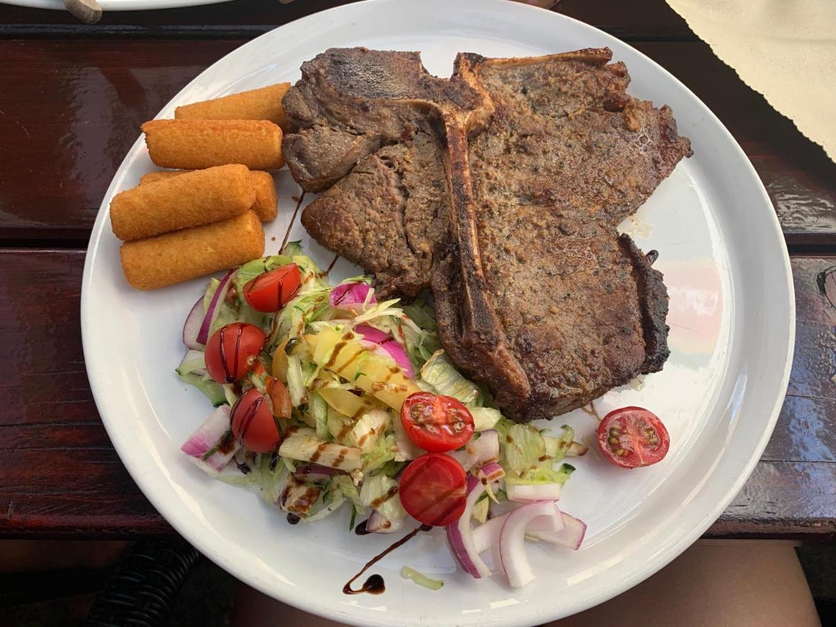 Hableany Etterem, Pizzeria Es Vendeghaz Balatonmariafurdo Exterior foto
